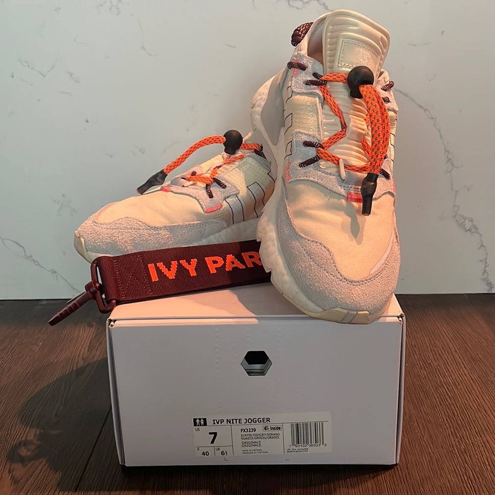 ADIDAS IVY PARK Nite Jogger Men’s Size 7 Women’s Size 8.5